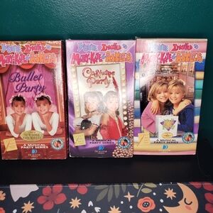 2 You're Invited Mary Kat and Ashley VHS Ballet Party Mall Costume 2000s 90s